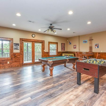 Smokystays 6 Bedroom Cabin Pigeon Forge Eksteriør bilde