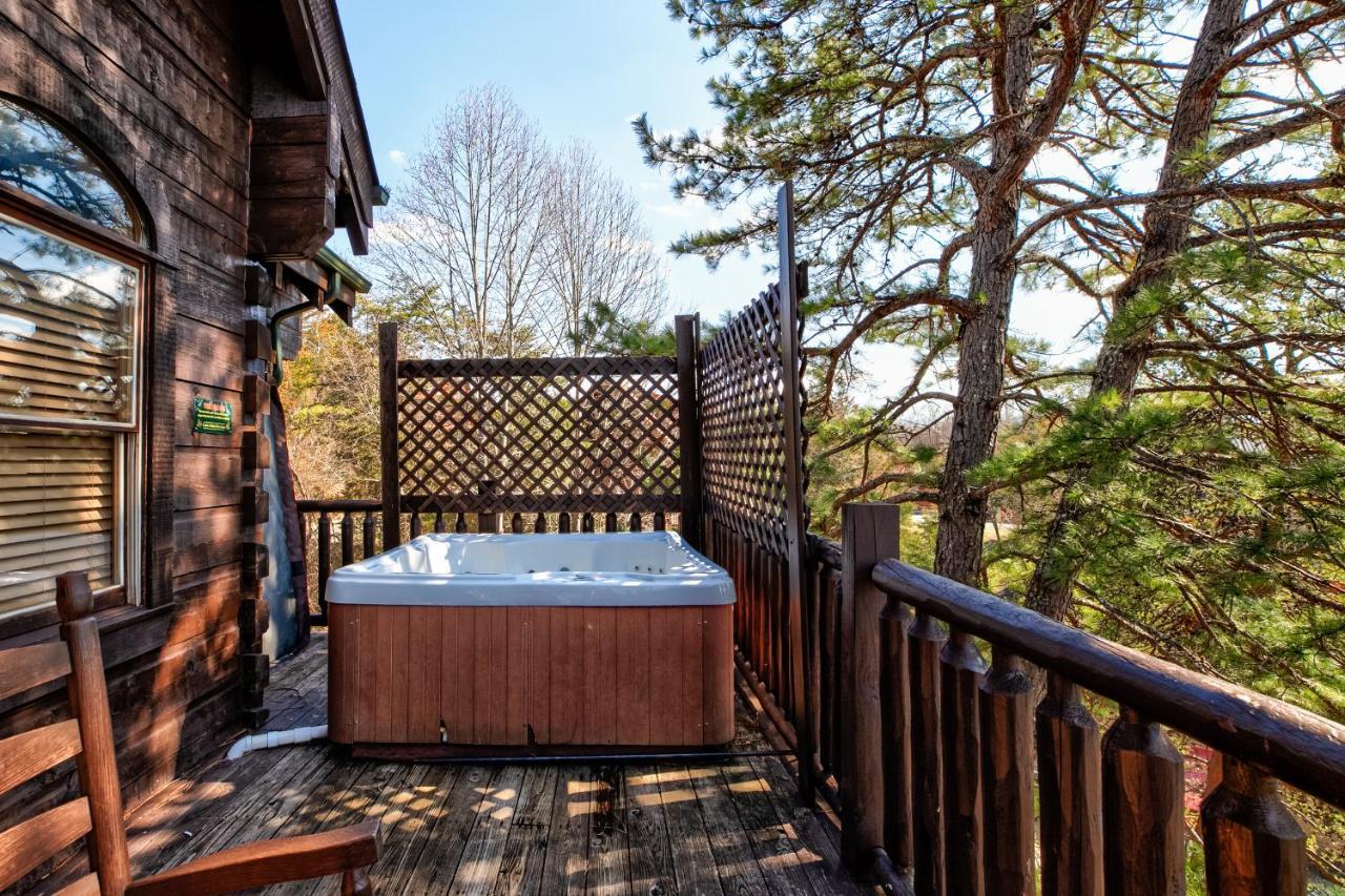 Smokystays 6 Bedroom Cabin Pigeon Forge Eksteriør bilde